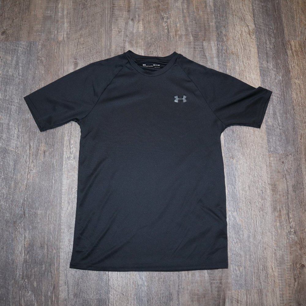 Under Armour, Men's Small, Loose T-shirt, Heatgear